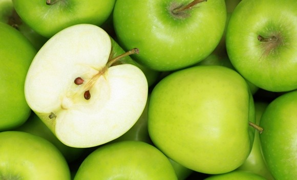 Tres alimentos que te ayudarán a tener un vientre plano
