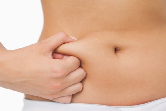 ¿Sabes por qué se acumula la grasa en tu abdomen?