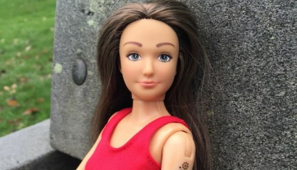 ¿Prefieres una Barbie como la conoces o más real?