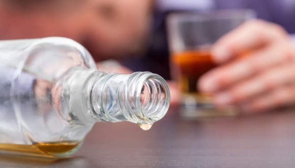 Joven muere por sobredosis de Vodka
