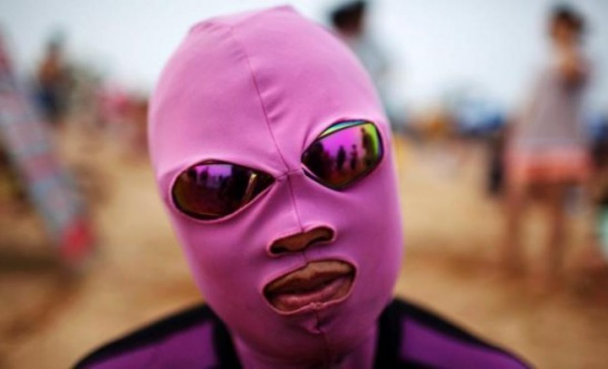 “Facekini”, la nueva moda de las mujeres en China Vibra