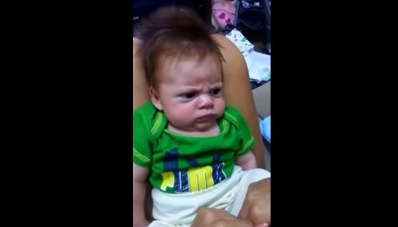 Conoce al bebé más serio del mundo (Video)