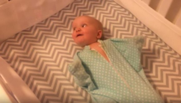 Conoce la máxima expresión de la alegría con este bebé (Video)