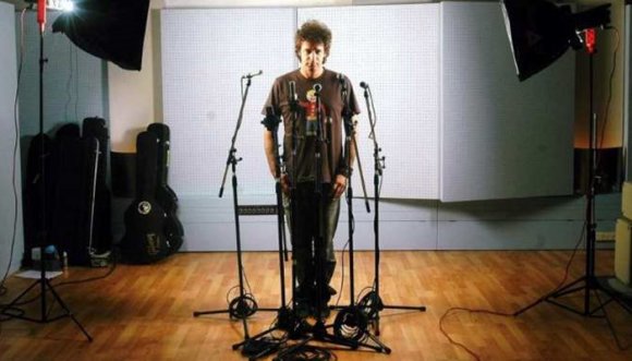 Descubren demos ocultos de Cerati (Audios)