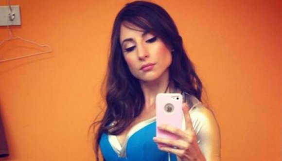 El bikini está ¿seco o mojado?