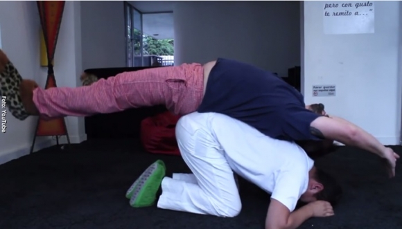 Reto visual de la posición de Yoga (Foto)