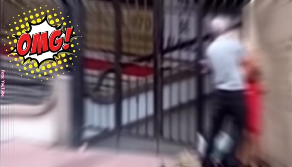 Abuelo no aguantó su “calentura” en la calle (VIDEO)