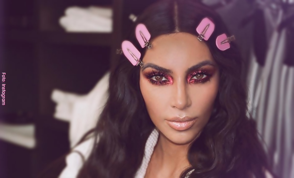 10 vestidos más atrevidos de Kim Kardashian Portada