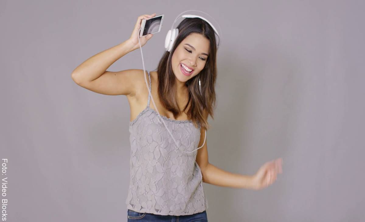 Canciones para dedicar a mi novio que cante una mujer