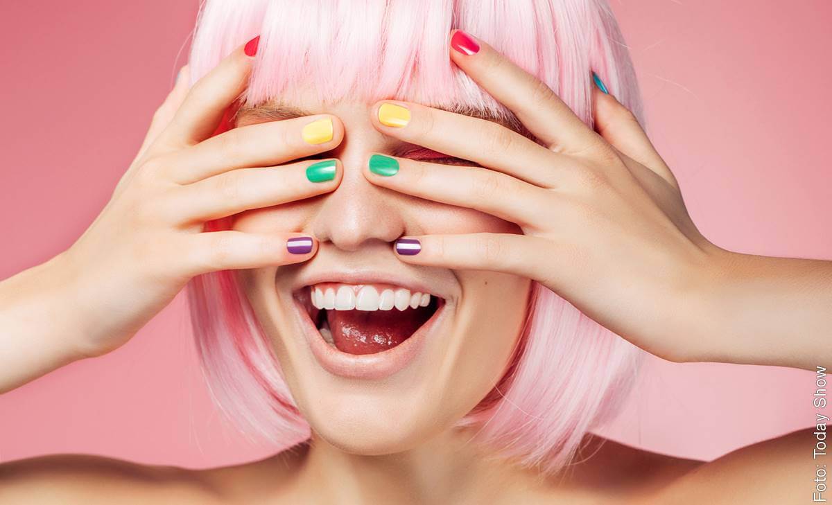 7 ideas para pintar tus uñas de varios colores, ¡divinas!