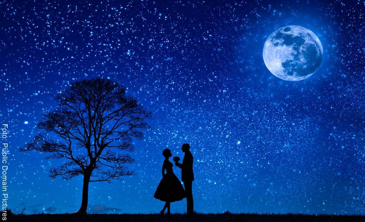 Luna de las flores: La superluna que te conecta con tu pareja