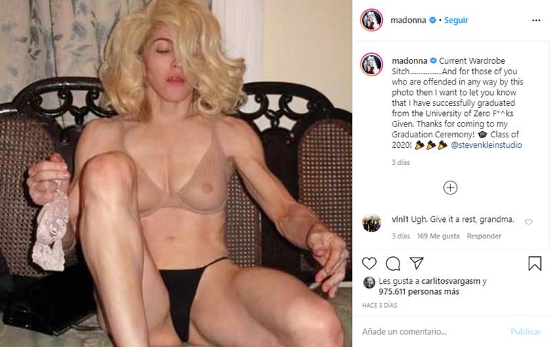 Foto de Madonna en ropa interior a los 61 años