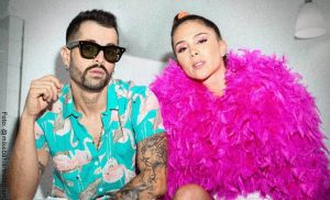 Greeicy Rendón se baña la mitad y Mike Bahía la boletea
