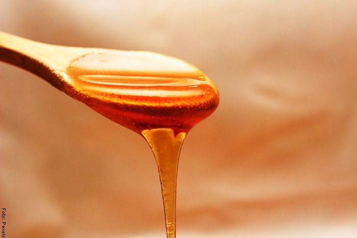 Foto de una cucharada de miel