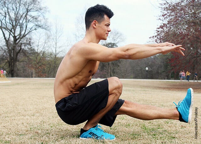 Foto de hombre haciendo ejercicio