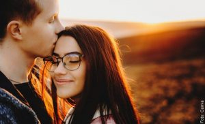 ¿Qué significa un beso en la frente?