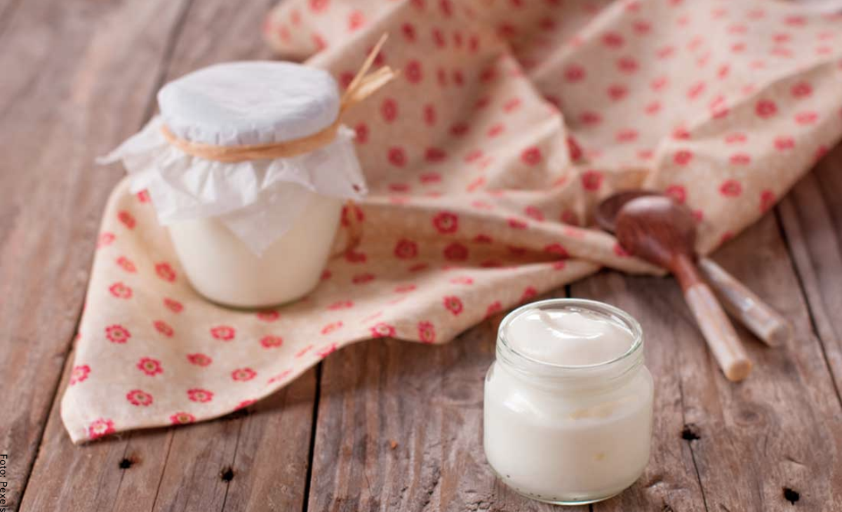 ¿Cómo hacer yogurt casero en 4 pasos?