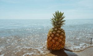 Foto de una fruta que muestra para qué sirve la piña