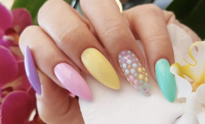 Uñas color pastel para verte delicada y sofisticada
