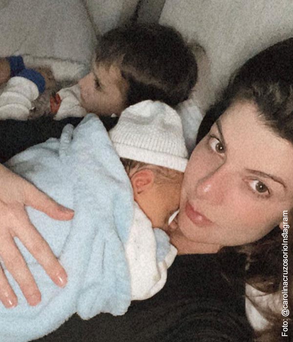 Carolina Cruz compartió tierna foto con sus hijos y explicó lo que significa el amor materno