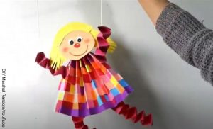 Foto de una manualidad que indica cómo hacer una marioneta