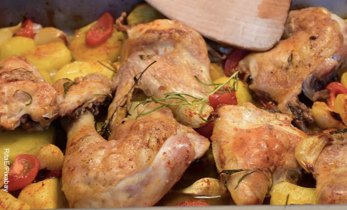 Foto de pollo al horno con papas