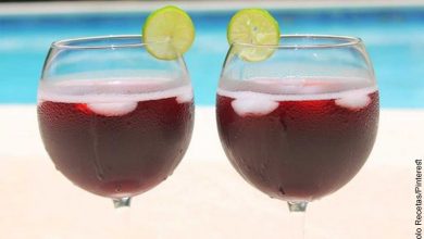 Foto de dos copas con bebidas que muestra el tinto de verano y su receta