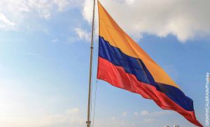El verdadero significado de poner la bandera de Colombia al revés
