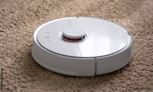 ¡Así estaría el piso! Aspiradora robot escapó de su dueño