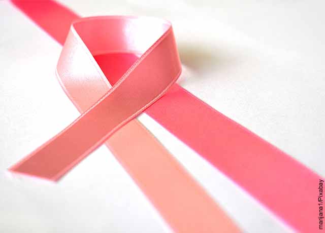 Foto de un listón contra el cáncer de mama