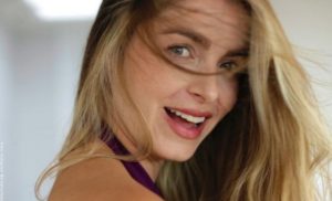 Cristina Hurtado posó junto a su hermano y sus seguidoras enloquecieron