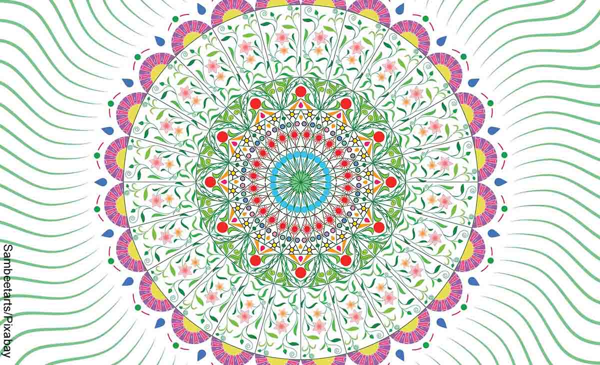 Foto de una mandala de círculos y líneas que revela cómo hacer mandalas