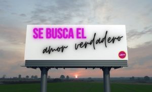 Hombre desesperado puso valla para encontrar el amor