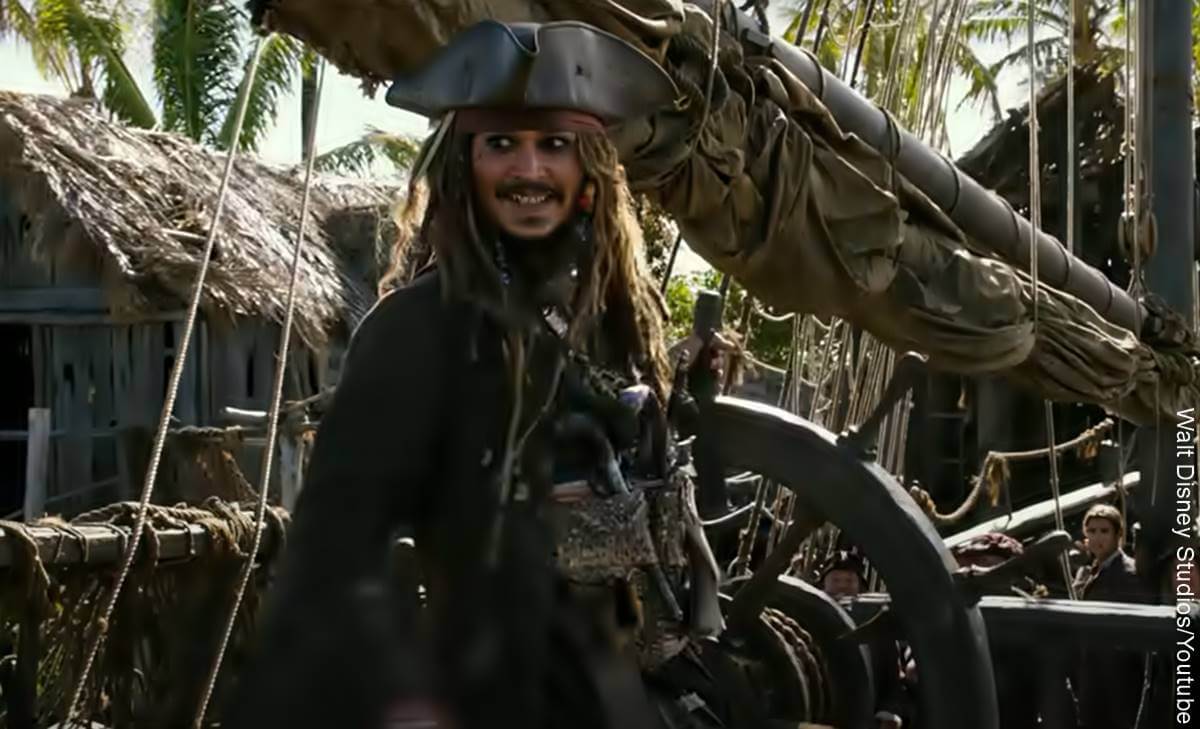 "Johnny Depp, ¡vuelve a Piratas del Caribe!", piden fans con firmas