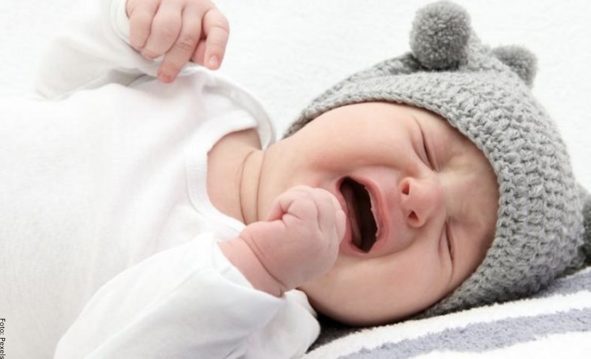 Cómo identificar por qué llora un bebé
