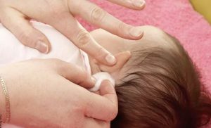 Cómo limpiar los oídos de un bebé, ¡tips para hacerlo de forma segura!
