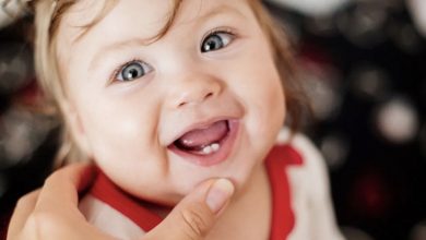 Qué hacer cuando al bebé le salen los dientes, ¡consejos prácticos!