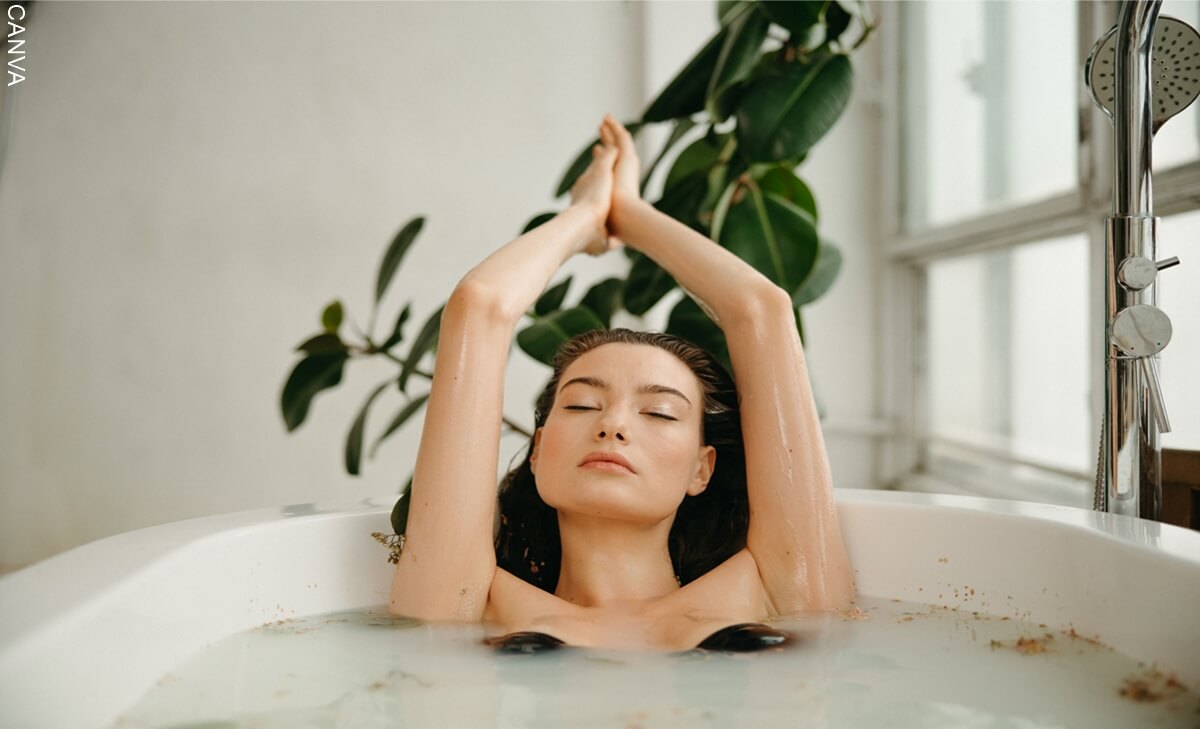 5 baños para liberar energías negativas de tu vida. ¡Pruébalos!