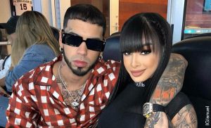 Como fiera, Anuel defendió a su esposa por polémica foto