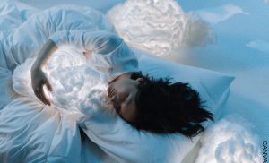 ¿Cómo tener sueños lúcidos? Te damos algunas claves