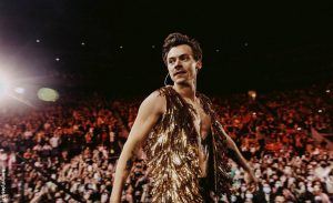 Fanáticas de Harry Styles hacen fila 6 meses antes de su concierto