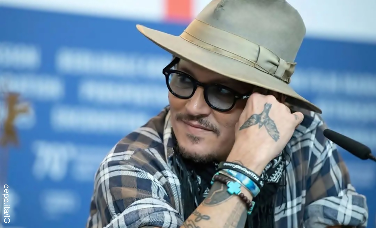 Johnny Depp estaría saliendo con su abogada, pero no es Camille Vásquez