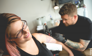 Mujer compartió el resultado de su tatuaje, pero no era lo que esperaba