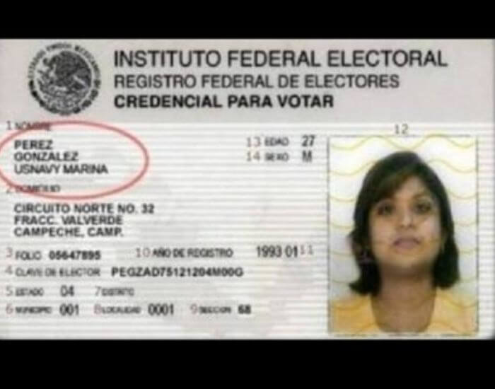 Foto de una credencial para votar con uno de los nomrbes raros y feos de Latinoamérica