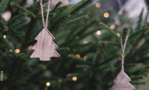 Árbol de Navidad reciclado y ecónomico que debes tener