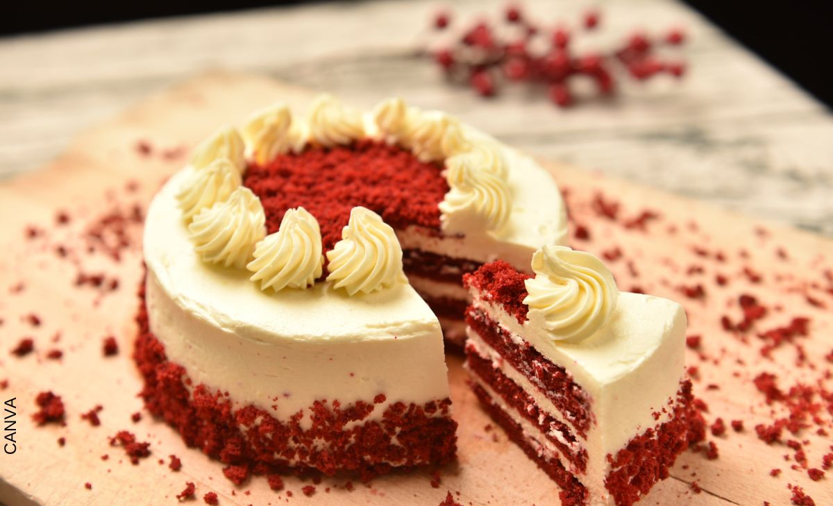 Soñar con pastel, ¡tiene un significado muy dulce!