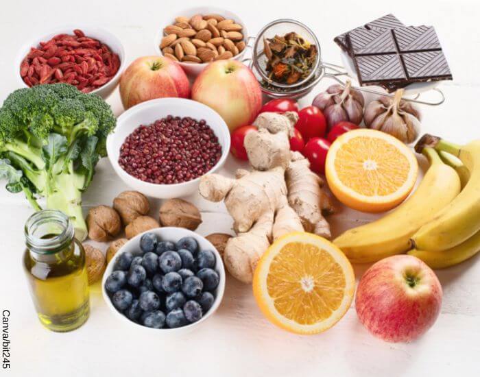 Foto de muchos alimentos antioxidantes