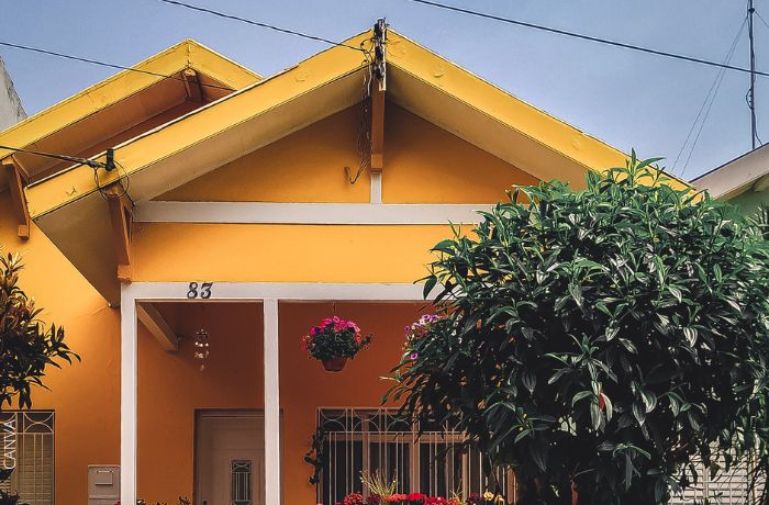 Foto de una casa amarilla