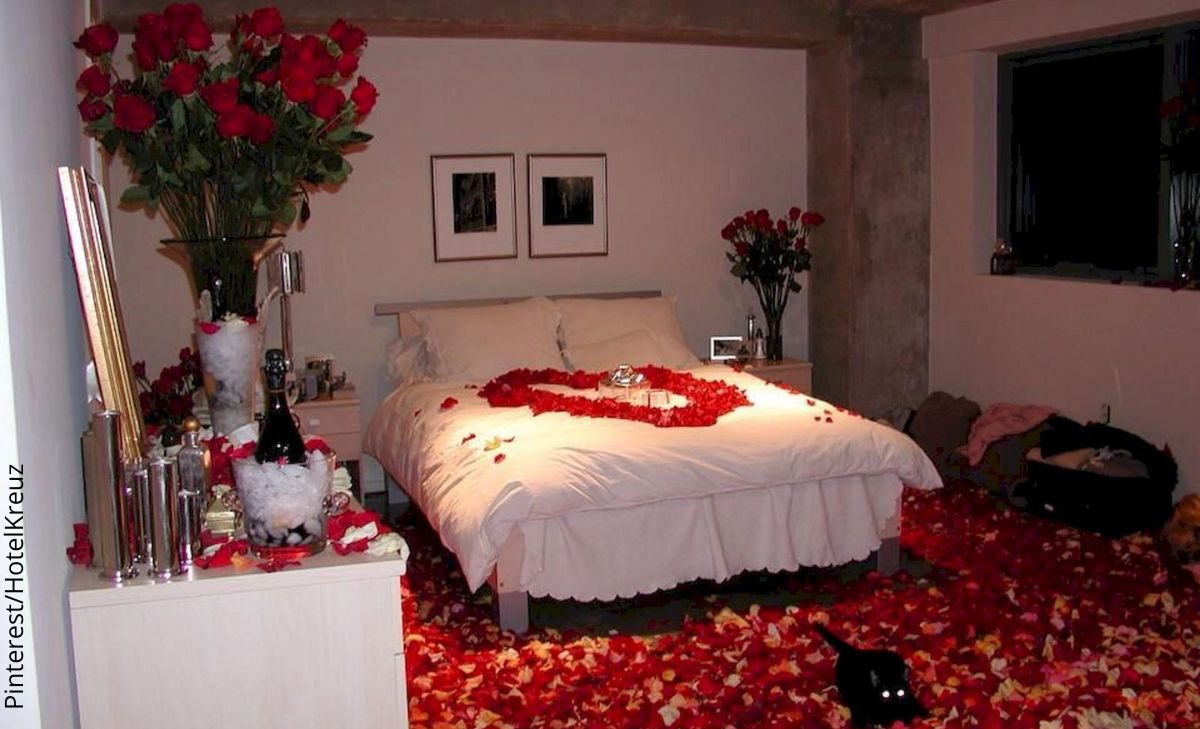 Cómo decorar una habitación romántica para un hombre con globos