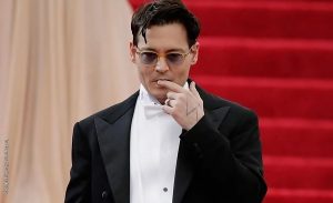 Johnny Depp mostró sus dientes y desenamoró a sus fans